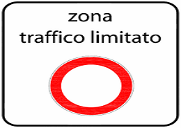 Zona a traffico limitato sul lungomare