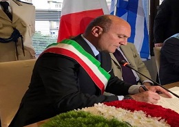 Il sindaco Pugliese