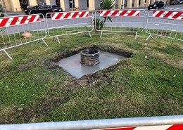 I lavori per l'allestimento in piazza Pitagora