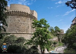 Castello - Fortezza Carlo V