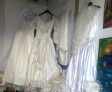 Alcuni abiti da sposa