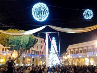 Il più grande spettacolo del mondo in piazza Pitagora