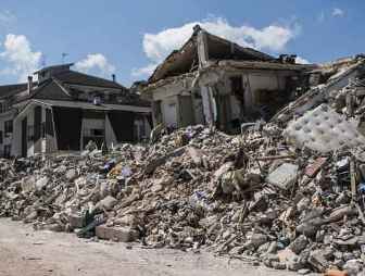 Una delle abitazione distrutte dal terremoto ad Amatrice