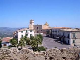 Santa Severina  (KR)