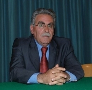 Il sindaco Vallone