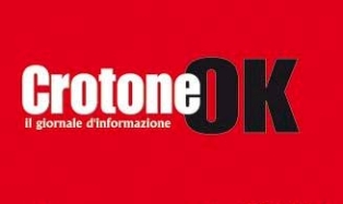 Solidarietà alla redazione di Crotone OK