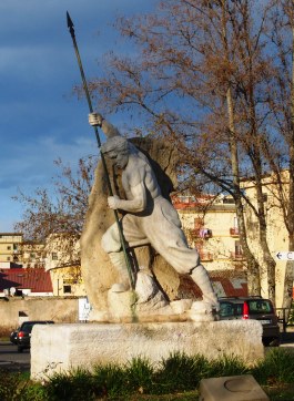 Il Legionario- Monumento ai caduti sul lavoro