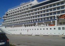 La nave da crociera Viking Sky