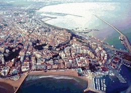 Una veduta aerea di Crotone