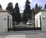 L'ingresso del cimitero cittadino